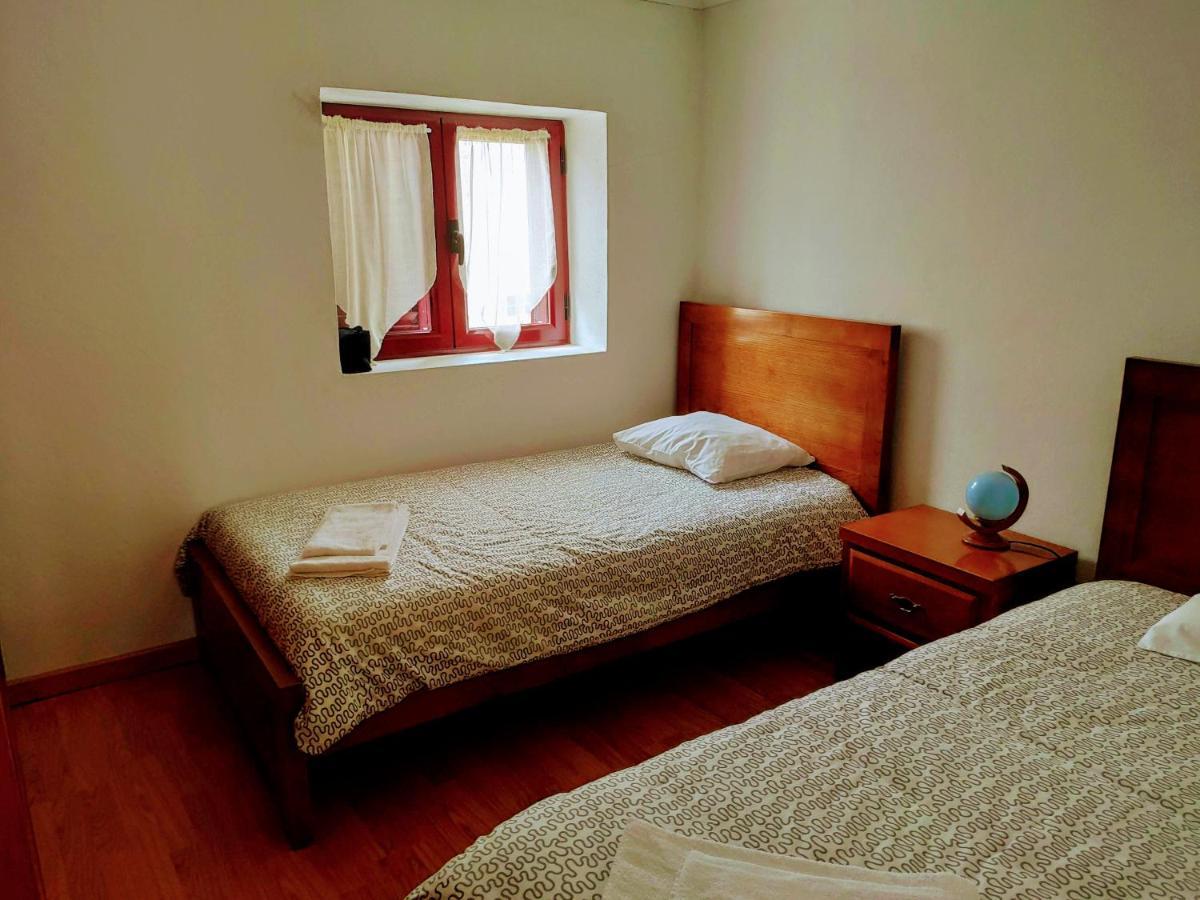 Casa Do Meia Noite Gralhas 外观 照片